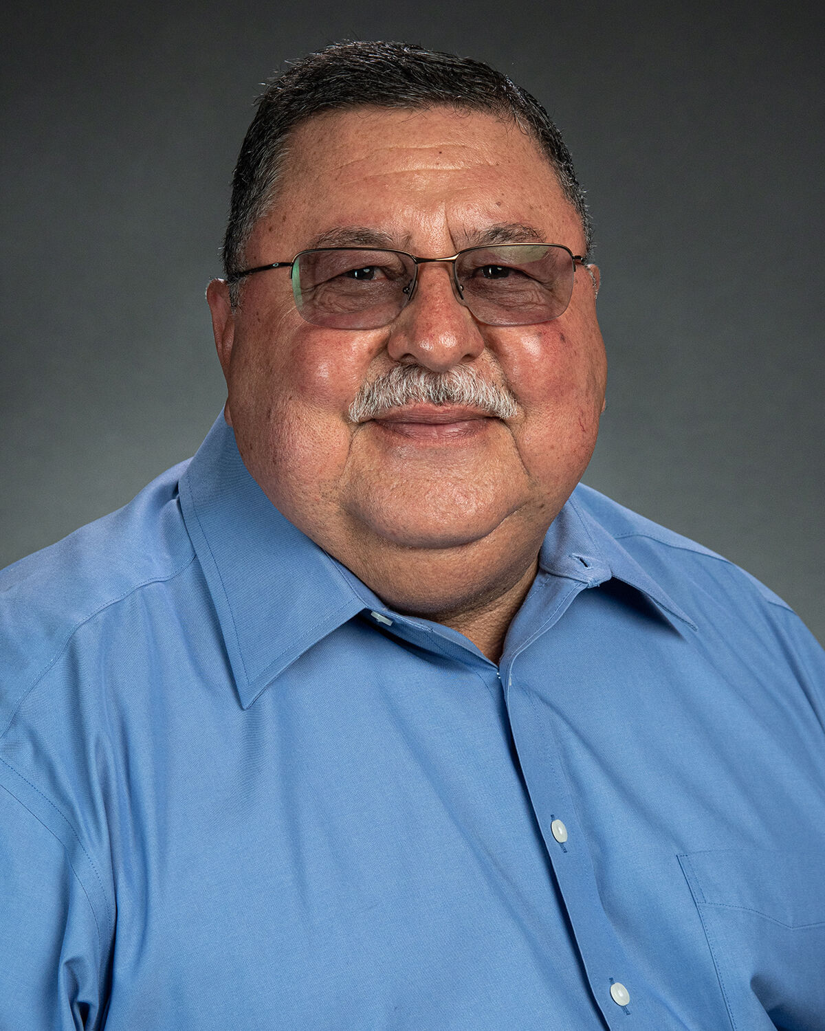 Oscar Casillas Headshot